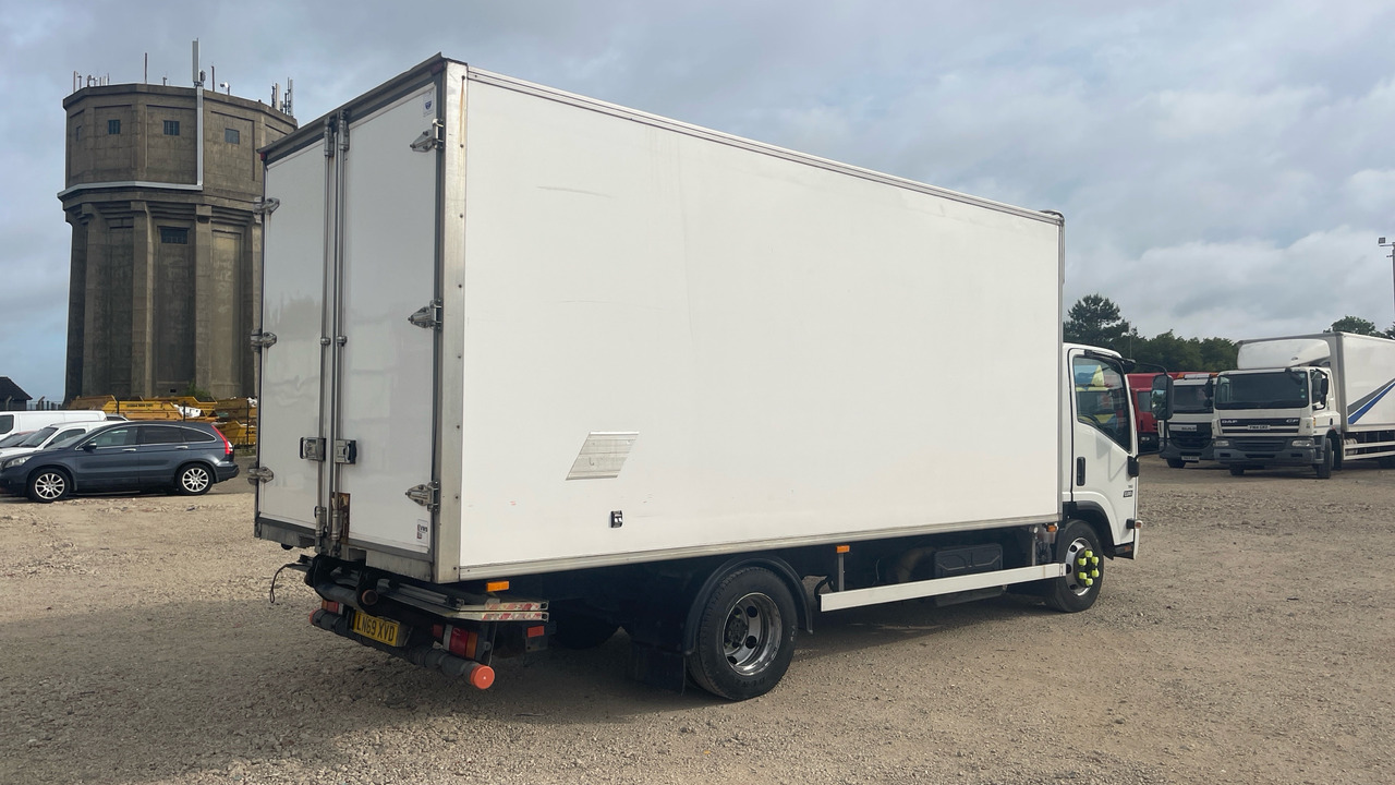 Isuzu N 75.190 - Camião frigorífico: foto 4 Isuzu N 75.190 - Camião frigorífico: foto 4