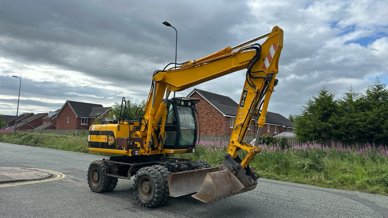 JCB - Escavadeira de rodas: foto 1 JCB - Escavadeira de rodas: foto 1