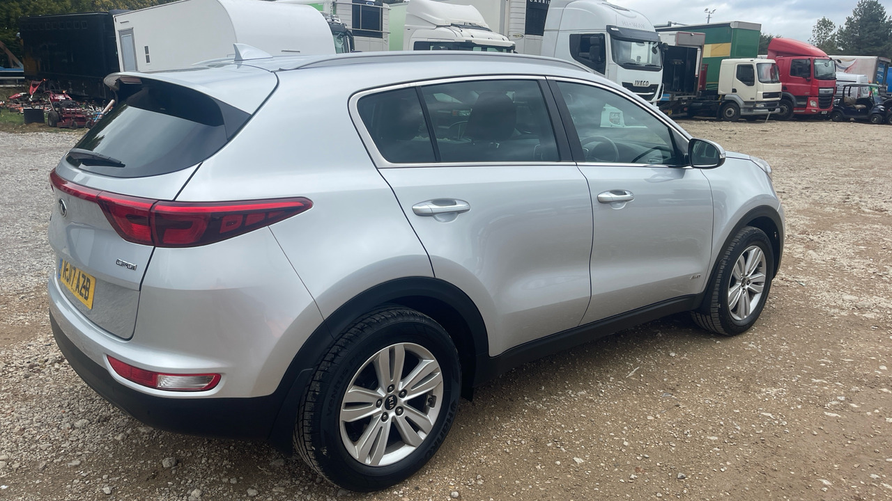 KIA SPORTAGE 2.0 CRDI KX-2 - Hatchback: foto 4 KIA SPORTAGE 2.0 CRDI KX-2 - Hatchback: foto 4