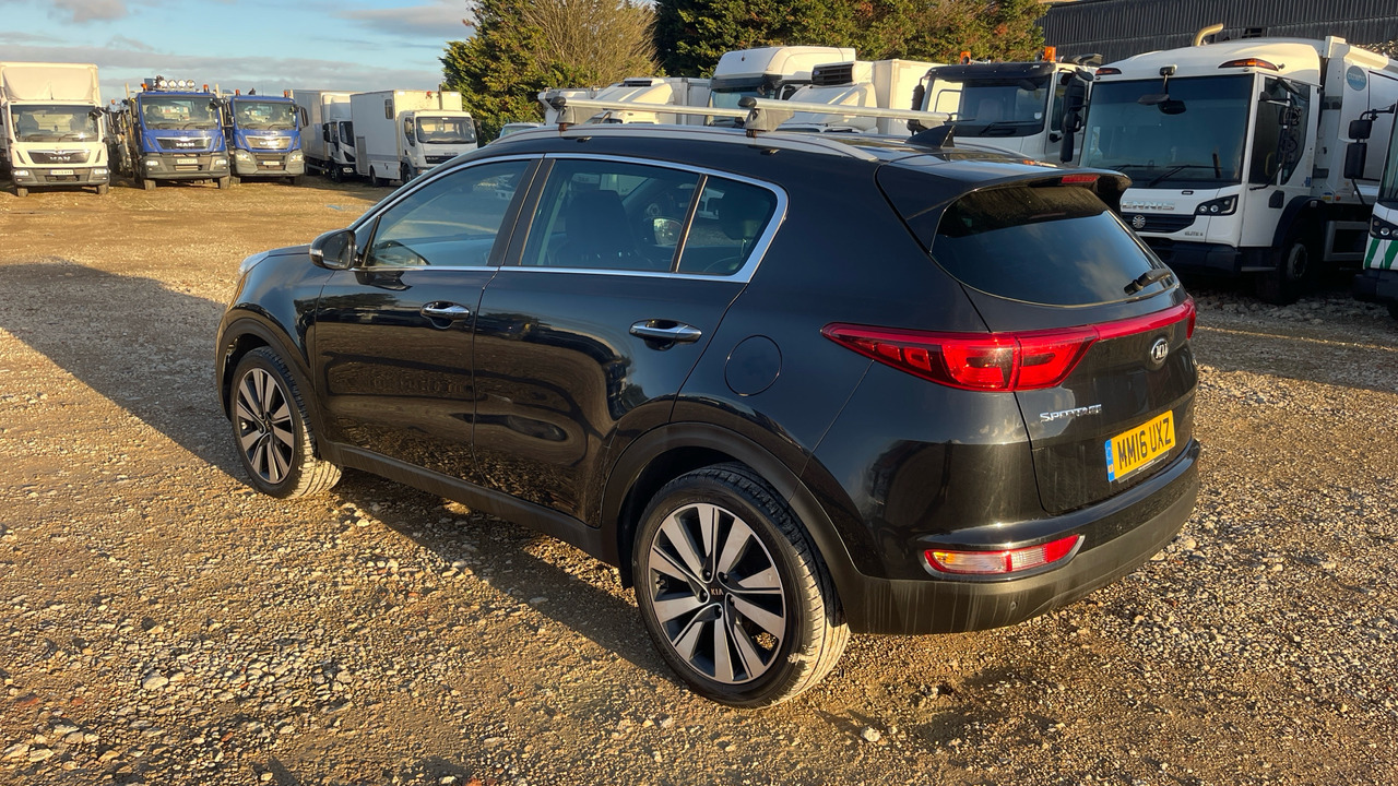 KIA SPORTAGE 3 ISG 1.7 CRDI - Carrinha: foto 3 KIA SPORTAGE 3 ISG 1.7 CRDI - Carrinha: foto 3