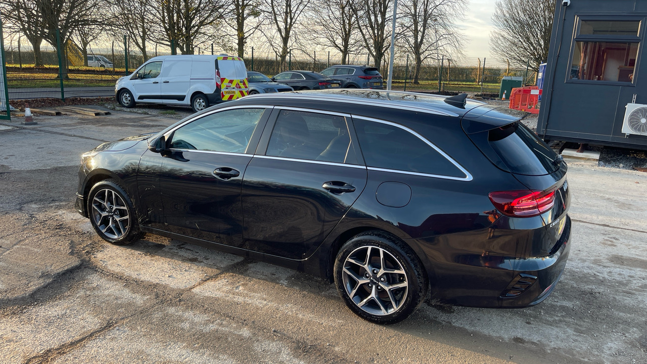 Kia Ceed 3 1.5 GDI ISG - Carrinha: foto 3 Kia Ceed 3 1.5 GDI ISG - Carrinha: foto 3