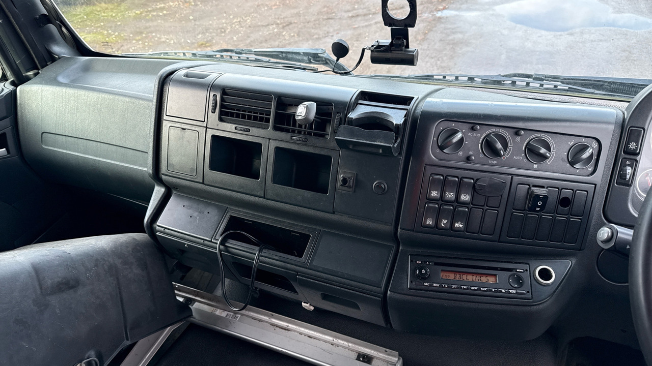 Camião de lona MAN TGM 18.250: foto 7