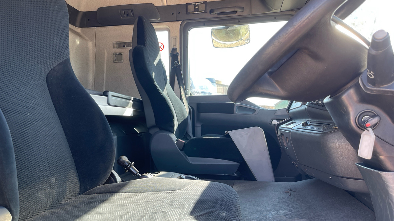 MAN TGM 18.250 - Camião de caixa aberta/ Plataforma: foto 5 MAN TGM 18.250 - Camião de caixa aberta/ Plataforma: foto 5