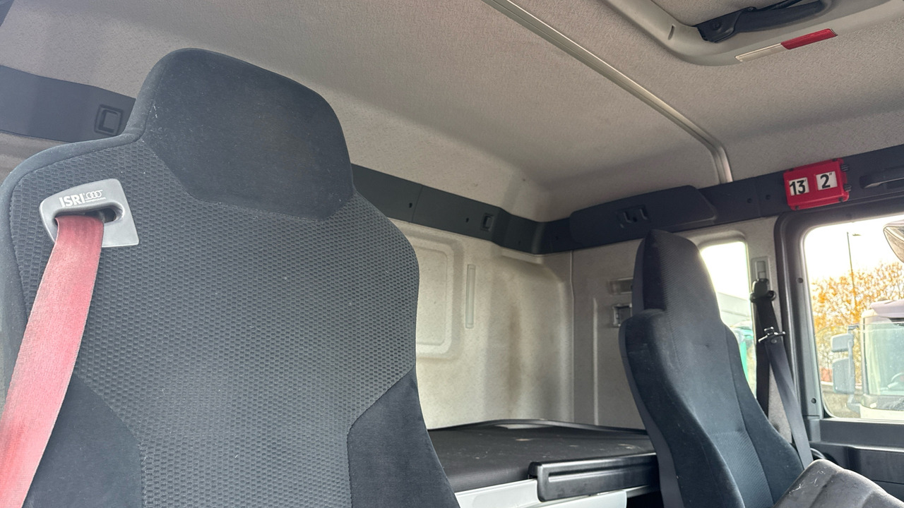 Camião de lona MAN TGM 18.250: foto 16