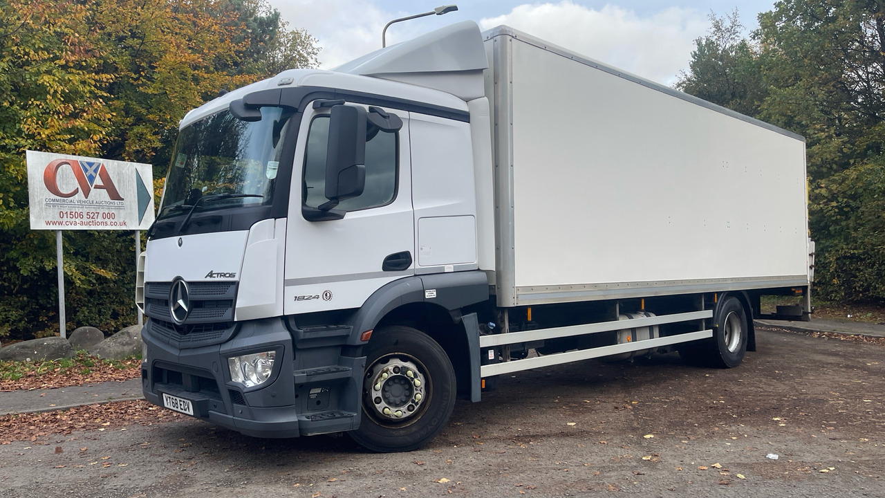 MERCEDES-BENZ ACTROS 1824 - Camião furgão: foto 2 MERCEDES-BENZ ACTROS 1824 - Camião furgão: foto 2