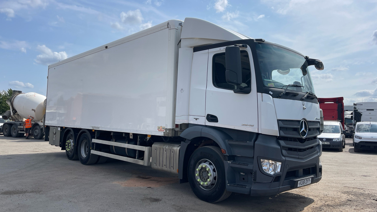 MERCEDES-BENZ ANTOS 2545 - Camião frigorífico: foto 1 MERCEDES-BENZ ANTOS 2545 - Camião frigorífico: foto 1