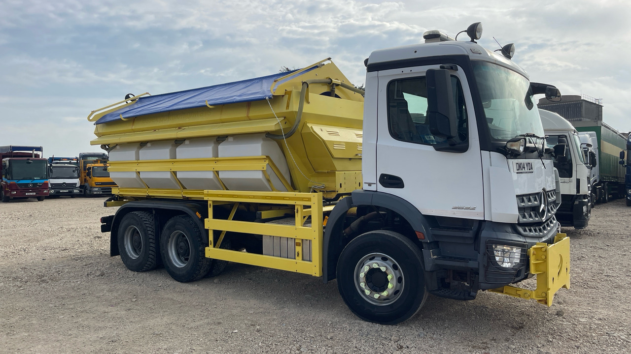 MERCEDES-BENZ AROCS 2632 - Veículo limpa-neves: foto 1 MERCEDES-BENZ AROCS 2632 - Veículo limpa-neves: foto 1