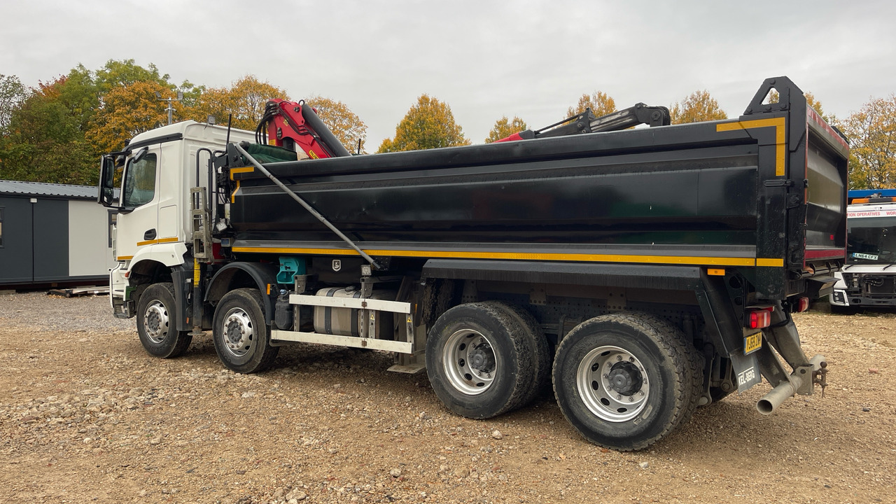 MERCEDES-BENZ AROCS - Camião basculante, Camião grua: foto 3 MERCEDES-BENZ AROCS - Camião basculante, Camião grua: foto 3