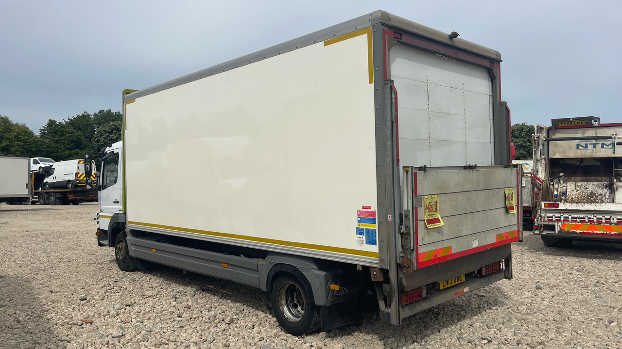 MERCEDES-BENZ ATEGO 1022 - Camião furgão: foto 3 MERCEDES-BENZ ATEGO 1022 - Camião furgão: foto 3