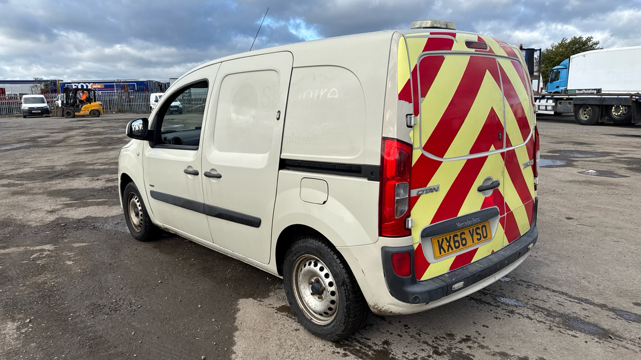 MERCEDES-BENZ CITAN 109 CDI BLUEEFFICIENCY - Furgão compacto: foto 3 MERCEDES-BENZ CITAN 109 CDI BLUEEFFICIENCY - Furgão compacto: foto 3