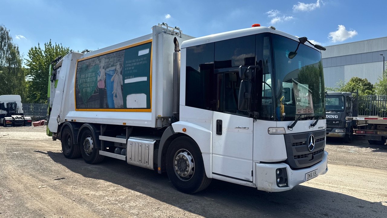 MERCEDES-BENZ ECONIC 2630 - Caminhão de lixo: foto 1 MERCEDES-BENZ ECONIC 2630 - Caminhão de lixo: foto 1