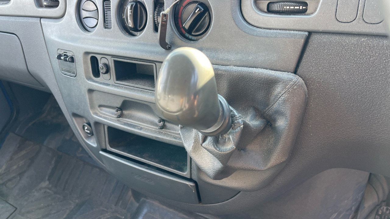 Furgão compacto MERCEDES-BENZ SPRINTER 208 CDI: foto 9