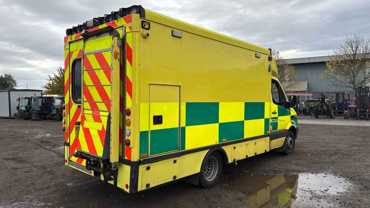 MERCEDES-BENZ SPRINTER  519 CDI - Ambulância: foto 4 MERCEDES-BENZ SPRINTER  519 CDI - Ambulância: foto 4