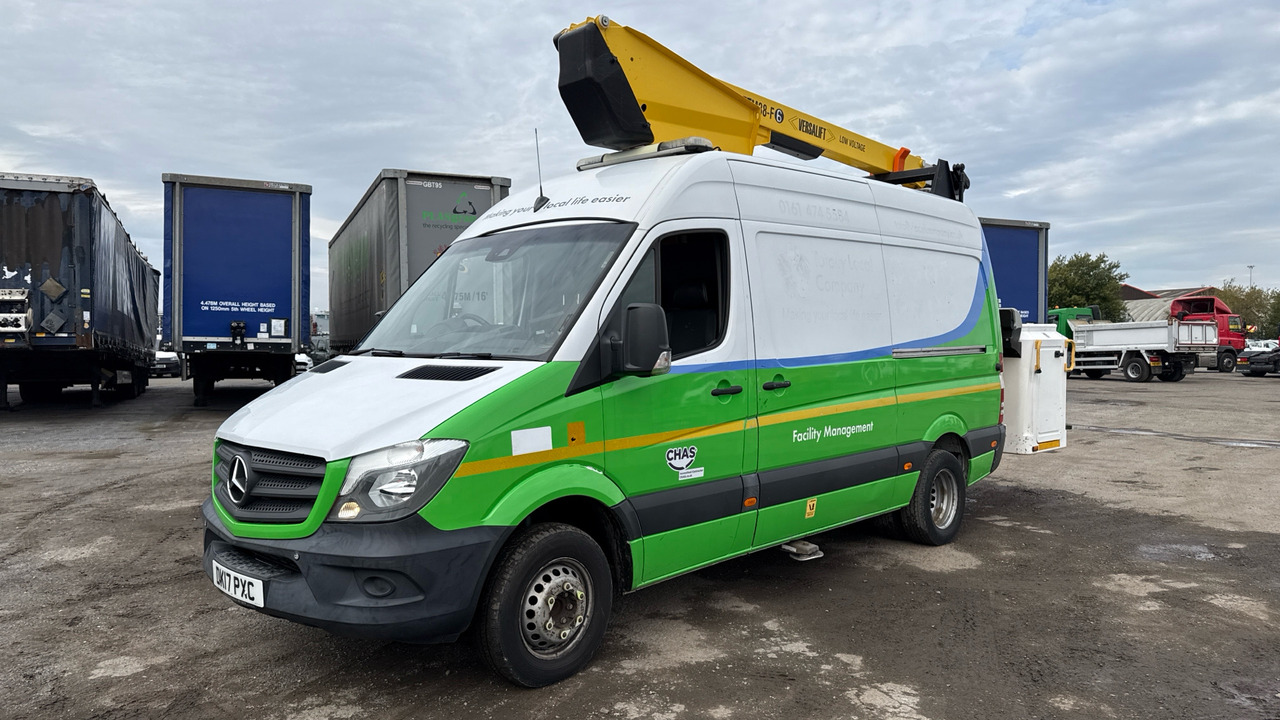 MERCEDES-BENZ SPRINTER - Caminhão com plataforma aérea: foto 2 MERCEDES-BENZ SPRINTER - Caminhão com plataforma aérea: foto 2