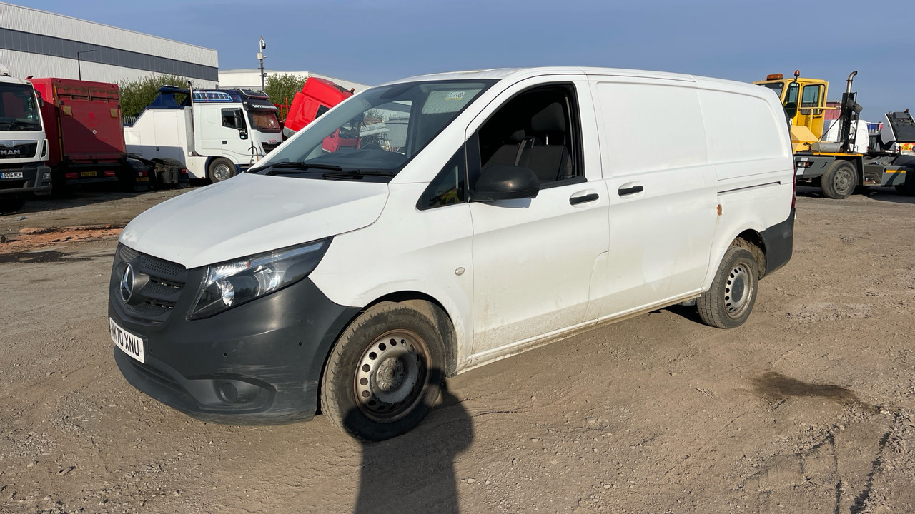 MERCEDES-BENZ VITO 110 CDI Pure - Furgão: foto 2 MERCEDES-BENZ VITO 110 CDI Pure - Furgão: foto 2