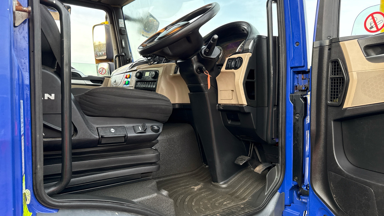 Man TGM 18.250 - Camião de caixa aberta/ Plataforma, Camião grua: foto 5 Man TGM 18.250 - Camião de caixa aberta/ Plataforma, Camião grua: foto 5