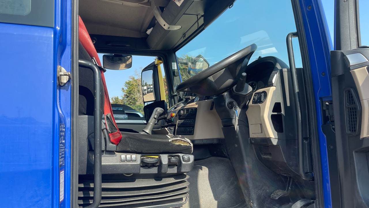 Man TGS 26.360 - Camião de caixa aberta/ Plataforma, Camião grua: foto 5 Man TGS 26.360 - Camião de caixa aberta/ Plataforma, Camião grua: foto 5