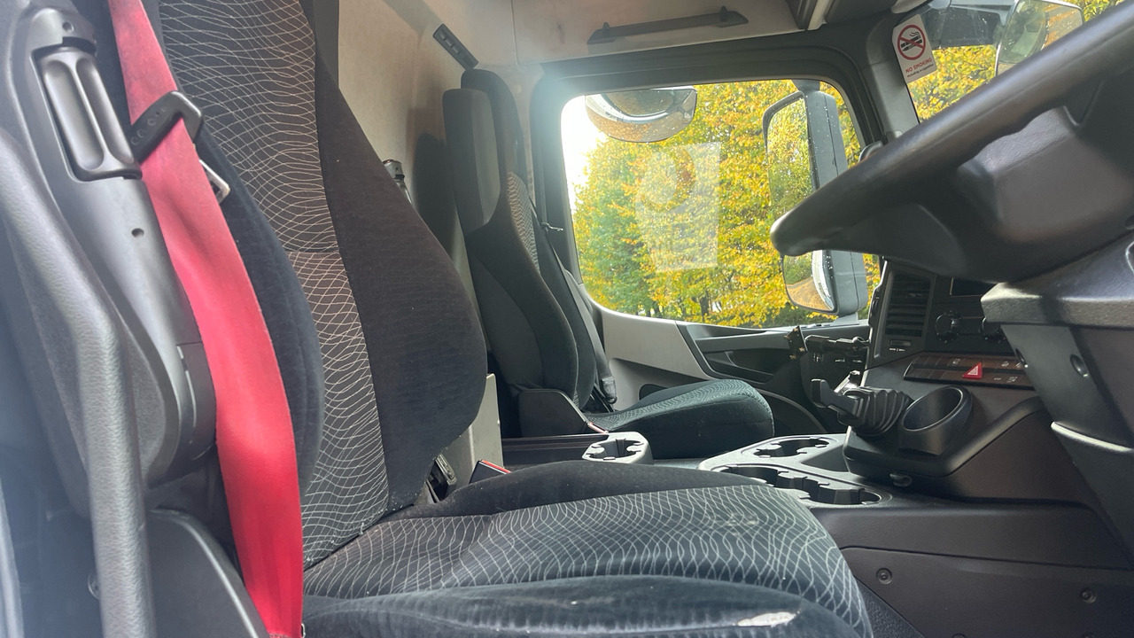 Mercedes-Benz Antos 1827 - Camião frigorífico: foto 5 Mercedes-Benz Antos 1827 - Camião frigorífico: foto 5