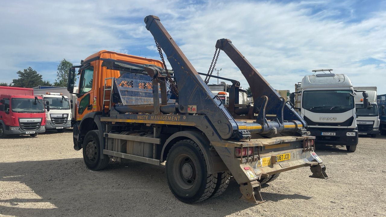 Mercedes-Benz Arocs 1824 - Camião multibenne: foto 3 Mercedes-Benz Arocs 1824 - Camião multibenne: foto 3