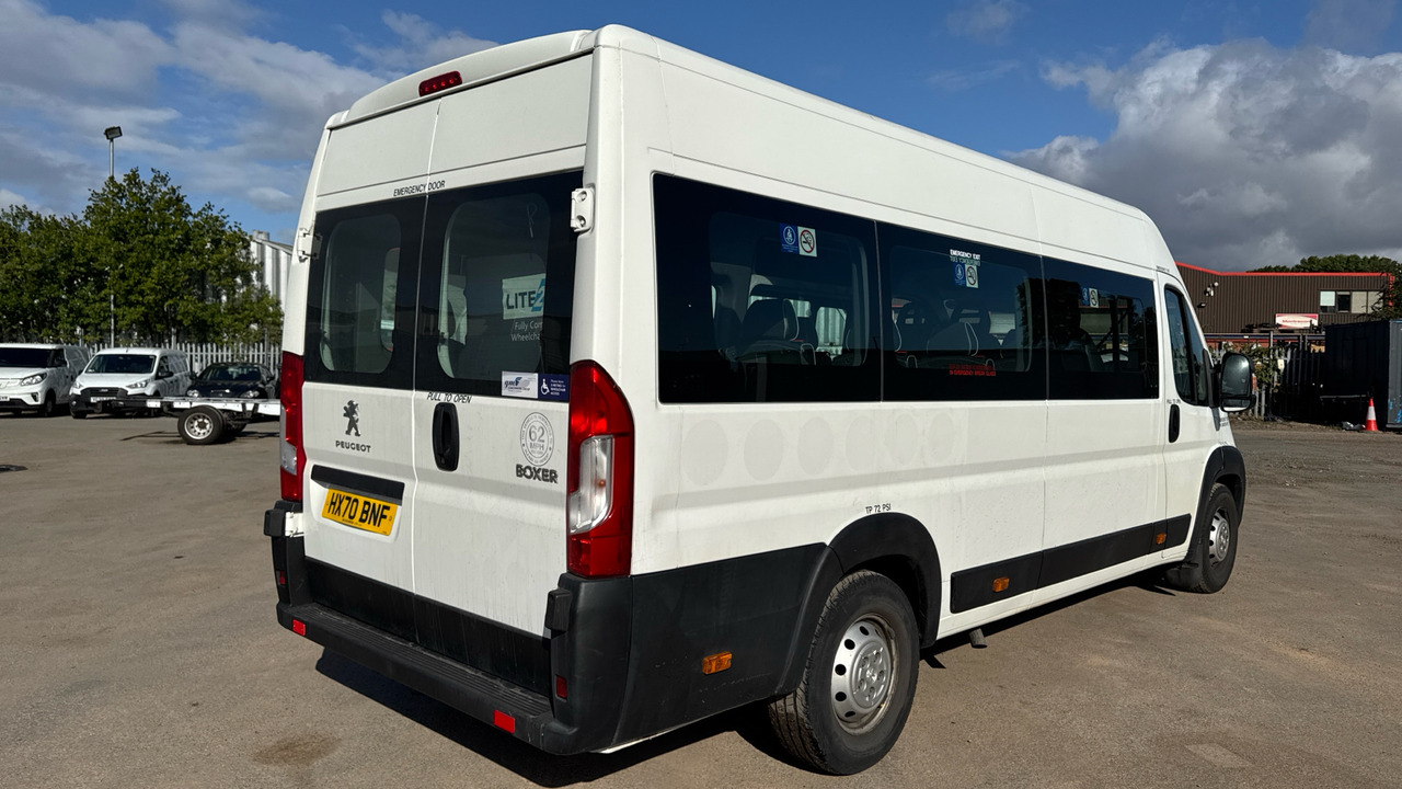 PEUGEOT BOXER 440 2.2 BlueHDi H2 S Window Van 140ps - Minibus, Furgão de passageiros: foto 4 PEUGEOT BOXER 440 2.2 BlueHDi H2 S Window Van 140ps - Minibus, Furgão de passageiros: foto 4