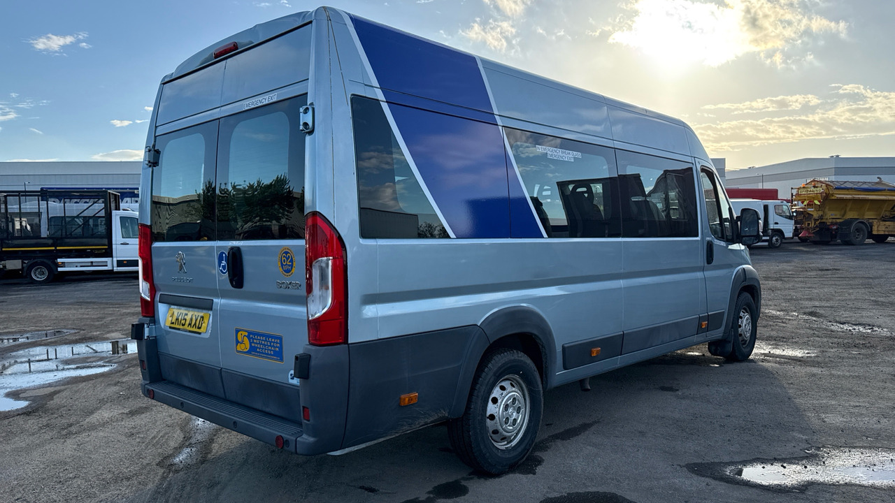 PEUGEOT BOXER 440 2.2 L4H2 HDI - Minibus, Furgão de passageiros: foto 4 PEUGEOT BOXER 440 2.2 L4H2 HDI - Minibus, Furgão de passageiros: foto 4