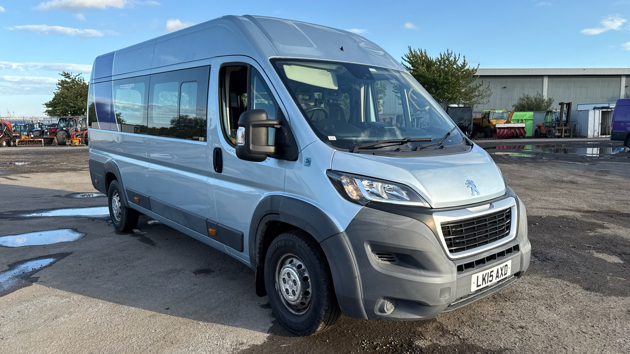 PEUGEOT BOXER 440 2.2 L4H2 HDI - Minibus, Furgão de passageiros: foto 1 PEUGEOT BOXER 440 2.2 L4H2 HDI - Minibus, Furgão de passageiros: foto 1
