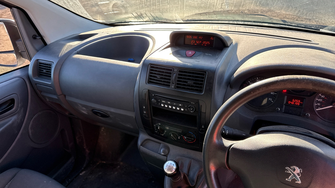Furgão compacto PEUGEOT EXPERT 1000 1.6 HDI 90PS: foto 7