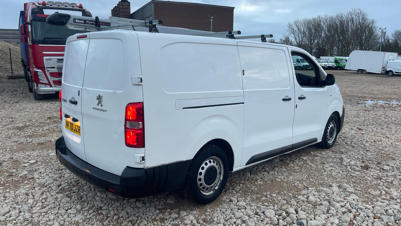 PEUGEOT EXPERT PROFESSIONAL 1.5 BLUEHDI - Furgão: foto 4 PEUGEOT EXPERT PROFESSIONAL 1.5 BLUEHDI - Furgão: foto 4