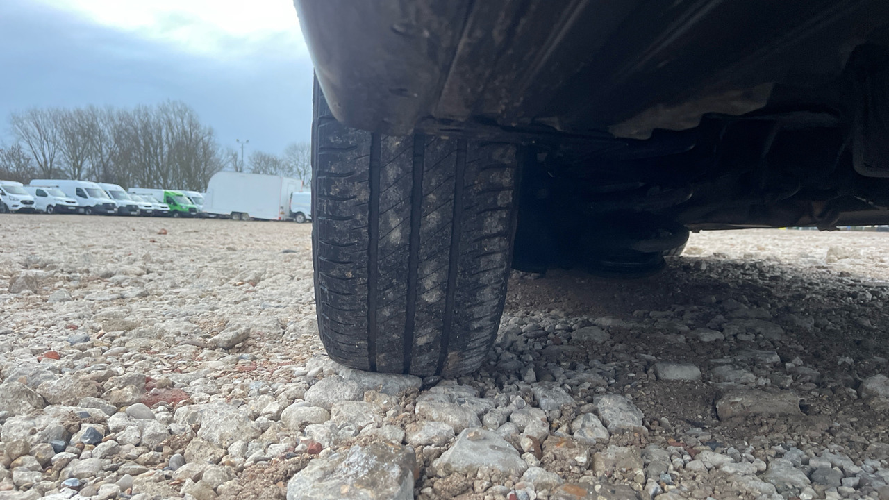 Furgão PEUGEOT EXPERT PROFESSIONAL 1.5 BLUEHDI: foto 22 Furgão PEUGEOT EXPERT PROFESSIONAL 1.5 BLUEHDI: foto 22