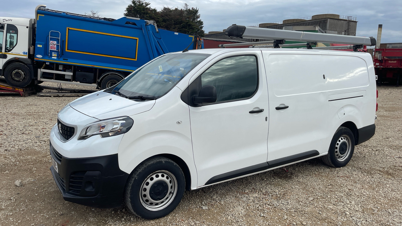 PEUGEOT EXPERT PROFESSIONAL 1200 1.5 BLUE HDI 100PS - Furgão compacto: foto 2 PEUGEOT EXPERT PROFESSIONAL 1200 1.5 BLUE HDI 100PS - Furgão compacto: foto 2