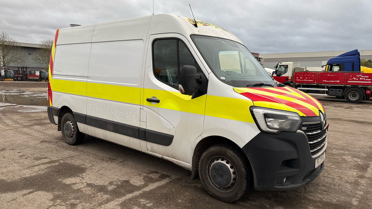 RENAULT MASTER 35 2.3 - Furgão: foto 1 RENAULT MASTER 35 2.3 - Furgão: foto 1