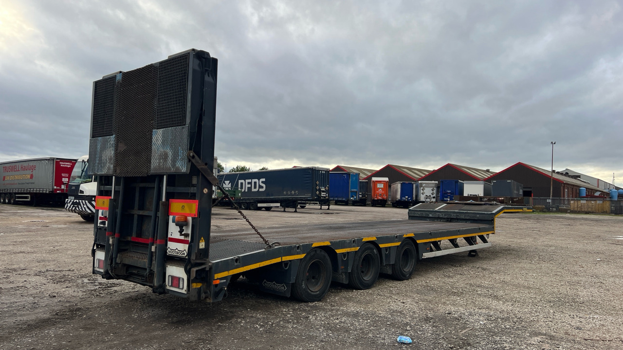 NOOTEBOOM MACHINE CARRIER STEPFRAME - Reboque: foto 5 NOOTEBOOM MACHINE CARRIER STEPFRAME - Reboque: foto 5