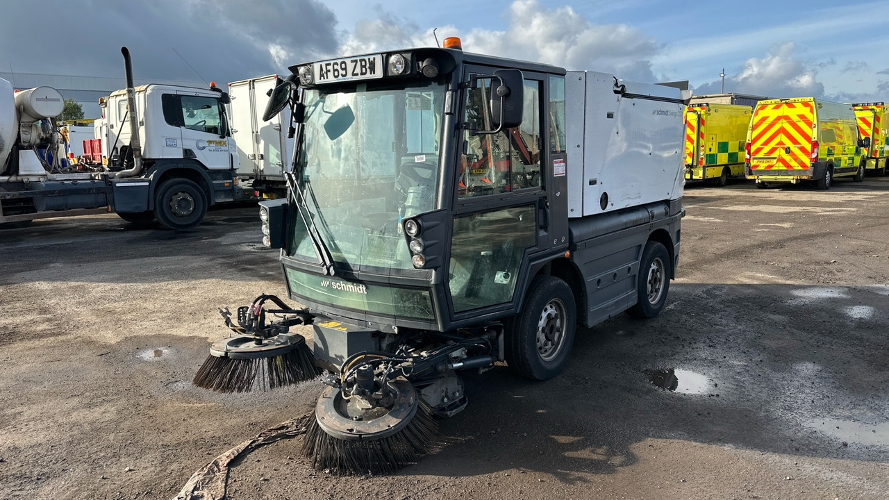 SCHMIDT SWINGO 200 - Varredora urbana: foto 2 SCHMIDT SWINGO 200 - Varredora urbana: foto 2