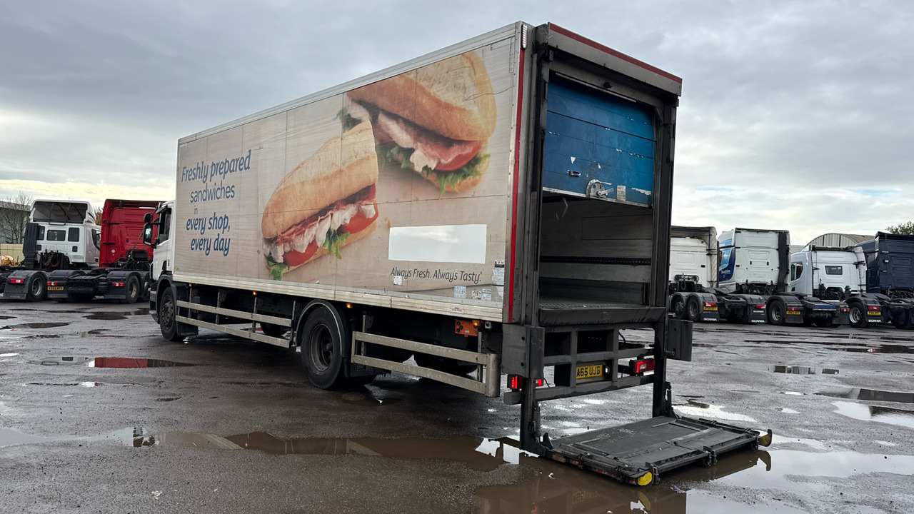 Scania P 250 - Camião frigorífico: foto 3 Scania P 250 - Camião frigorífico: foto 3