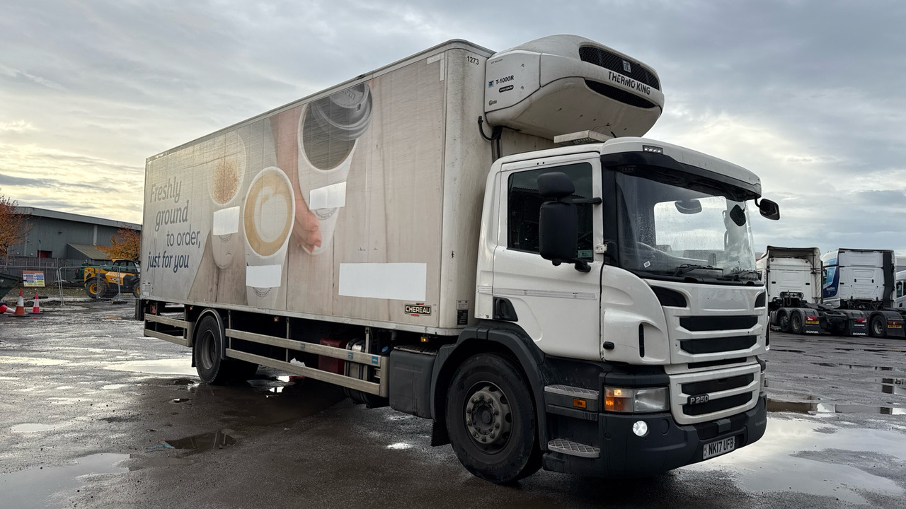 Scania P 250 - Camião frigorífico: foto 1 Scania P 250 - Camião frigorífico: foto 1