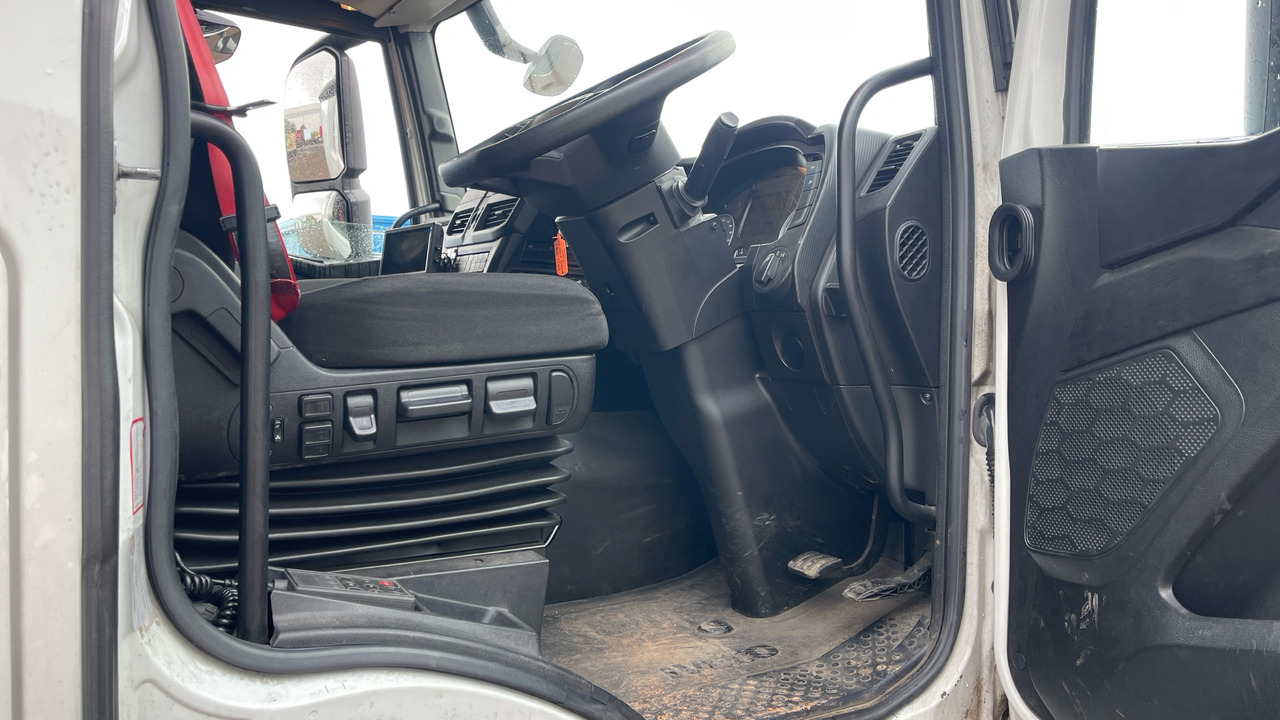 IVECO S-WAY 420 - Tractor: foto 5 IVECO S-WAY 420 - Tractor: foto 5