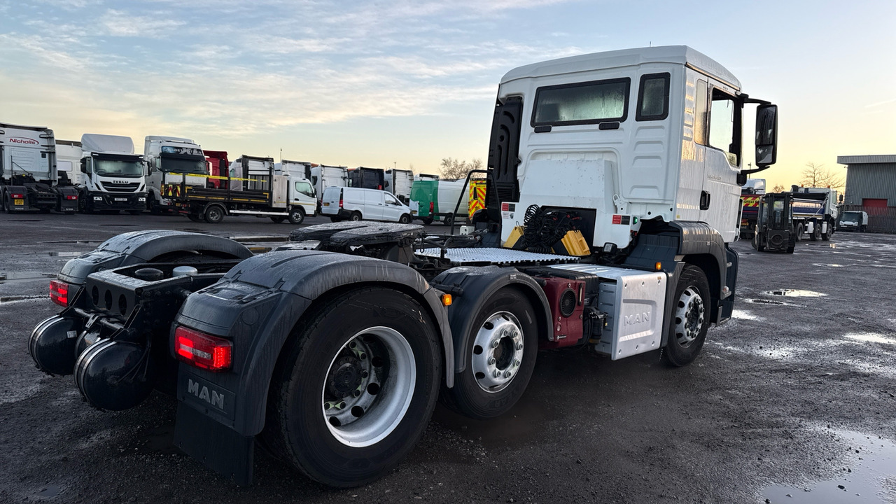 MAN TGS 24.420 - Tractor: foto 4 MAN TGS 24.420 - Tractor: foto 4