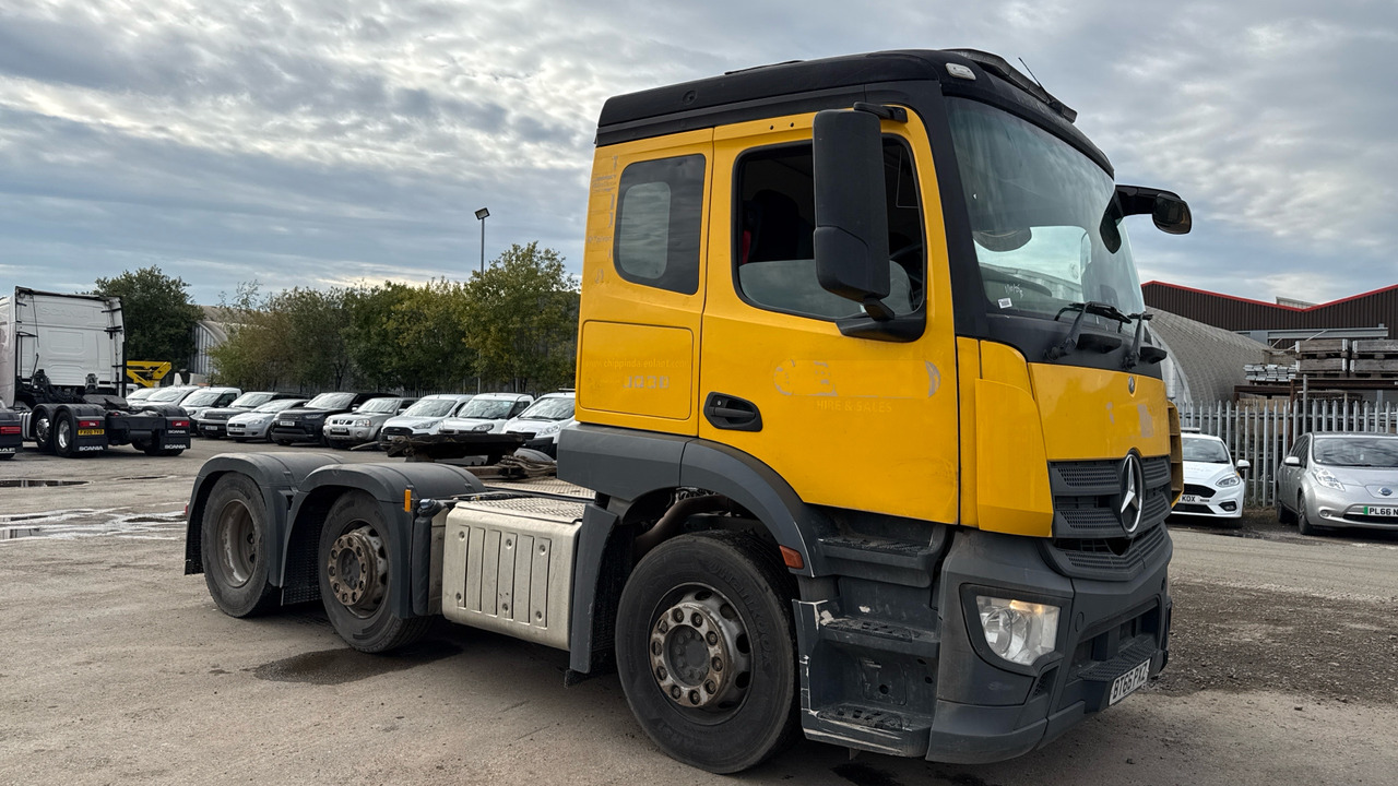 MERCEDES-BENZ ACTROS - Tractor: foto 1 MERCEDES-BENZ ACTROS - Tractor: foto 1