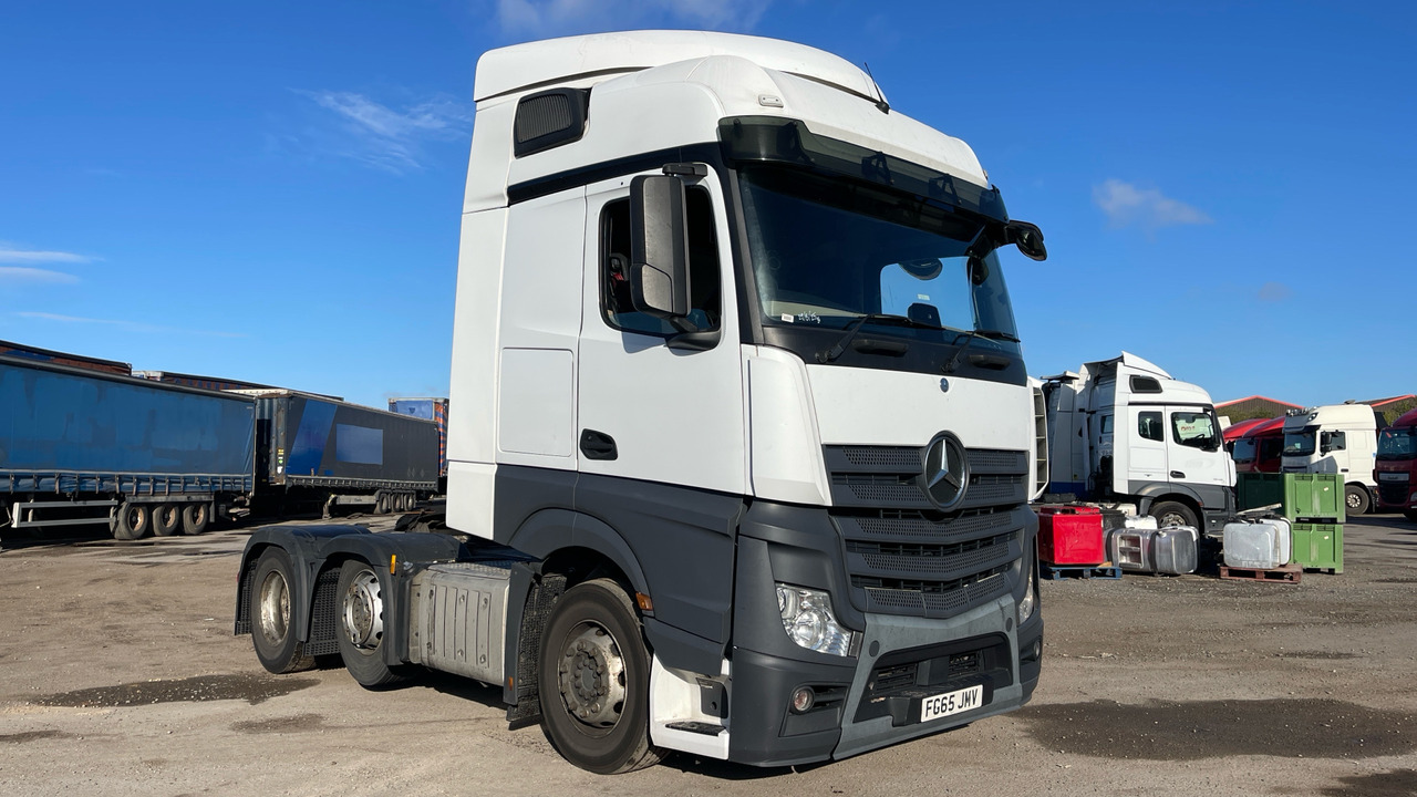 MERCEDES-BENZ ACTROS - Tractor: foto 1 MERCEDES-BENZ ACTROS - Tractor: foto 1
