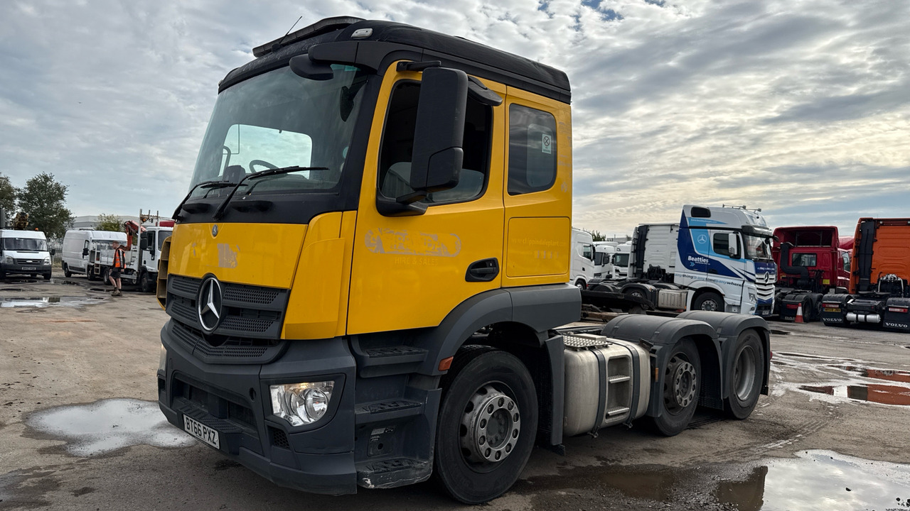 MERCEDES-BENZ ACTROS - Tractor: foto 2 MERCEDES-BENZ ACTROS - Tractor: foto 2