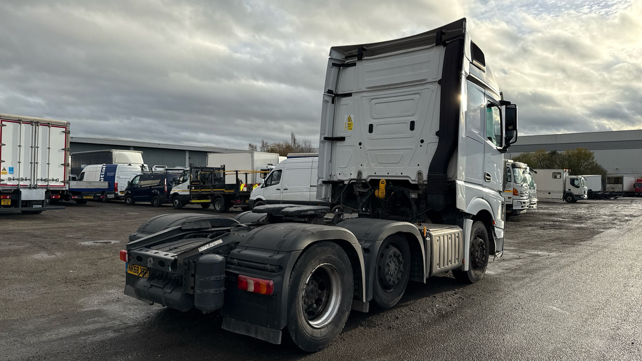 Mercedes-Benz Actros 2545 - Tractor: foto 4 Mercedes-Benz Actros 2545 - Tractor: foto 4