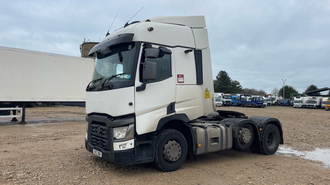 RENAULT T 460 - Tractor: foto 2 RENAULT T 460 - Tractor: foto 2