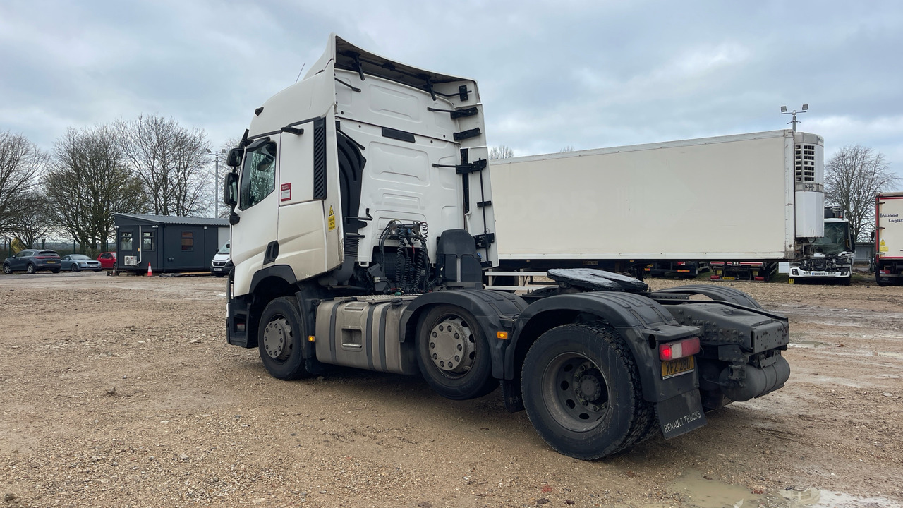 RENAULT T 460 - Tractor: foto 3 RENAULT T 460 - Tractor: foto 3