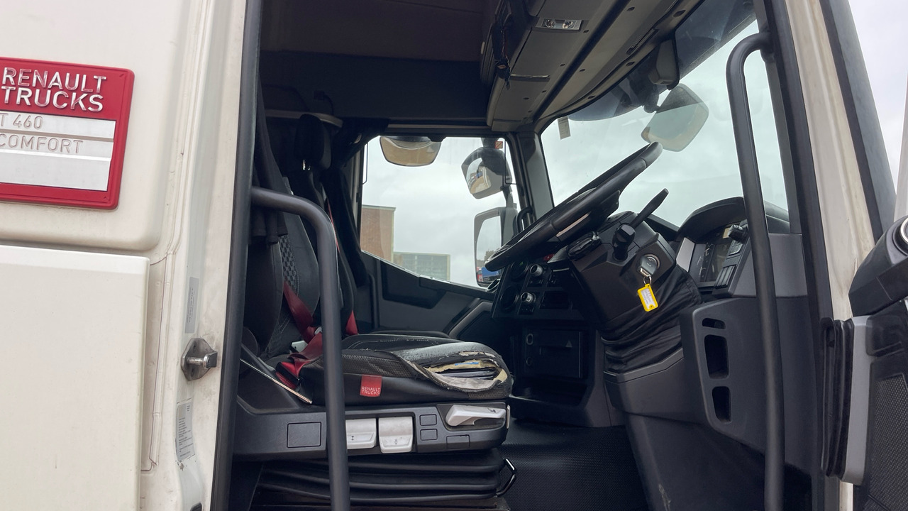 RENAULT T 460 - Tractor: foto 5 RENAULT T 460 - Tractor: foto 5