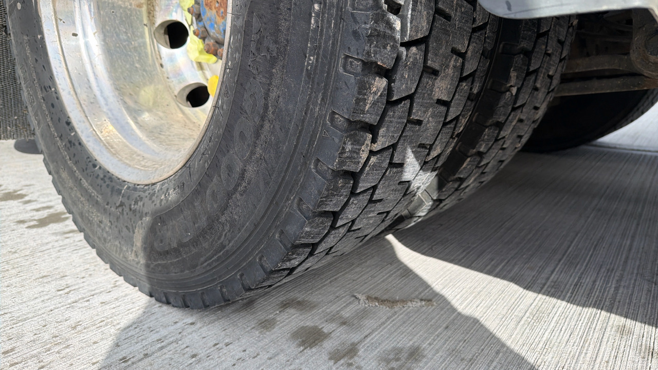 Tractor RENAULT T RANGE: foto 20 Tractor RENAULT T RANGE: foto 20