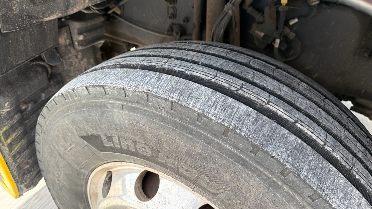 Tractor RENAULT T RANGE: foto 24 Tractor RENAULT T RANGE: foto 24