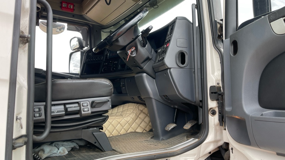 SCANIA R 580 V8 - Tractor: foto 4 SCANIA R 580 V8 - Tractor: foto 4