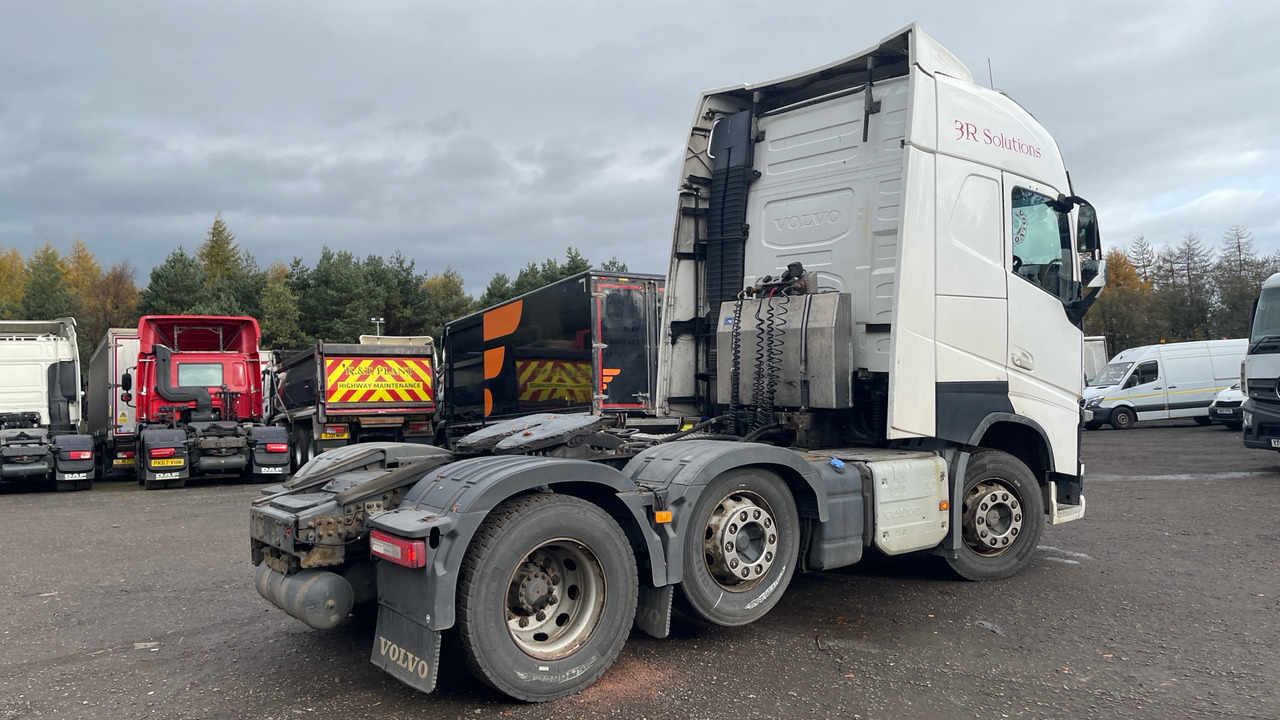 VOLVO FH 500 - Tractor: foto 4 VOLVO FH 500 - Tractor: foto 4