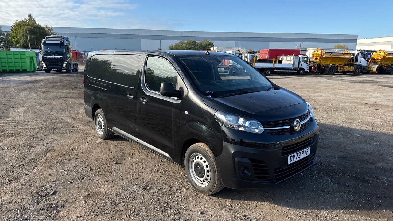 VAUXHALL VIVARO 3100 2.0d 145PS Prime H1 - Furgão compacto: foto 1 VAUXHALL VIVARO 3100 2.0d 145PS Prime H1 - Furgão compacto: foto 1