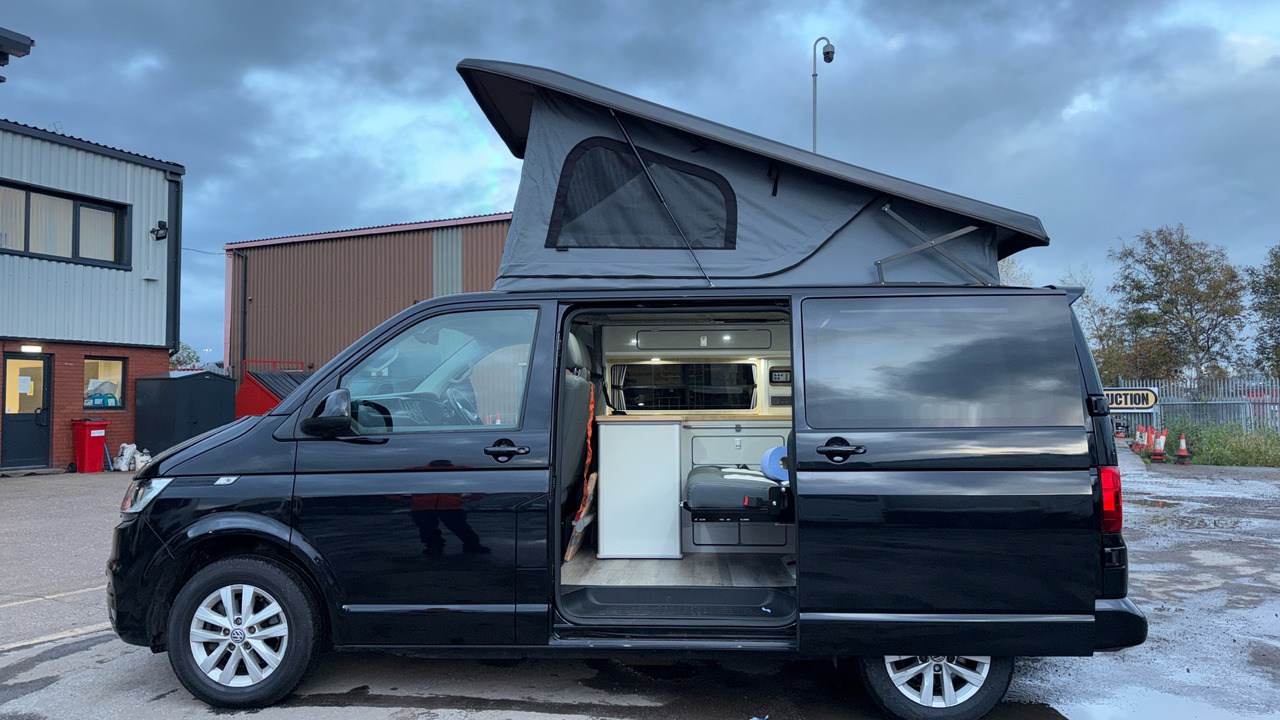 Campervan VOLKSWAGEN TRANSPORTER T28 2.0 TDI 110PS HIGHLINE CAMPER VAN: foto 30 Campervan VOLKSWAGEN TRANSPORTER T28 2.0 TDI 110PS HIGHLINE CAMPER VAN: foto 30